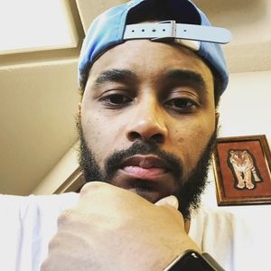 Meet your Posher, Ismal